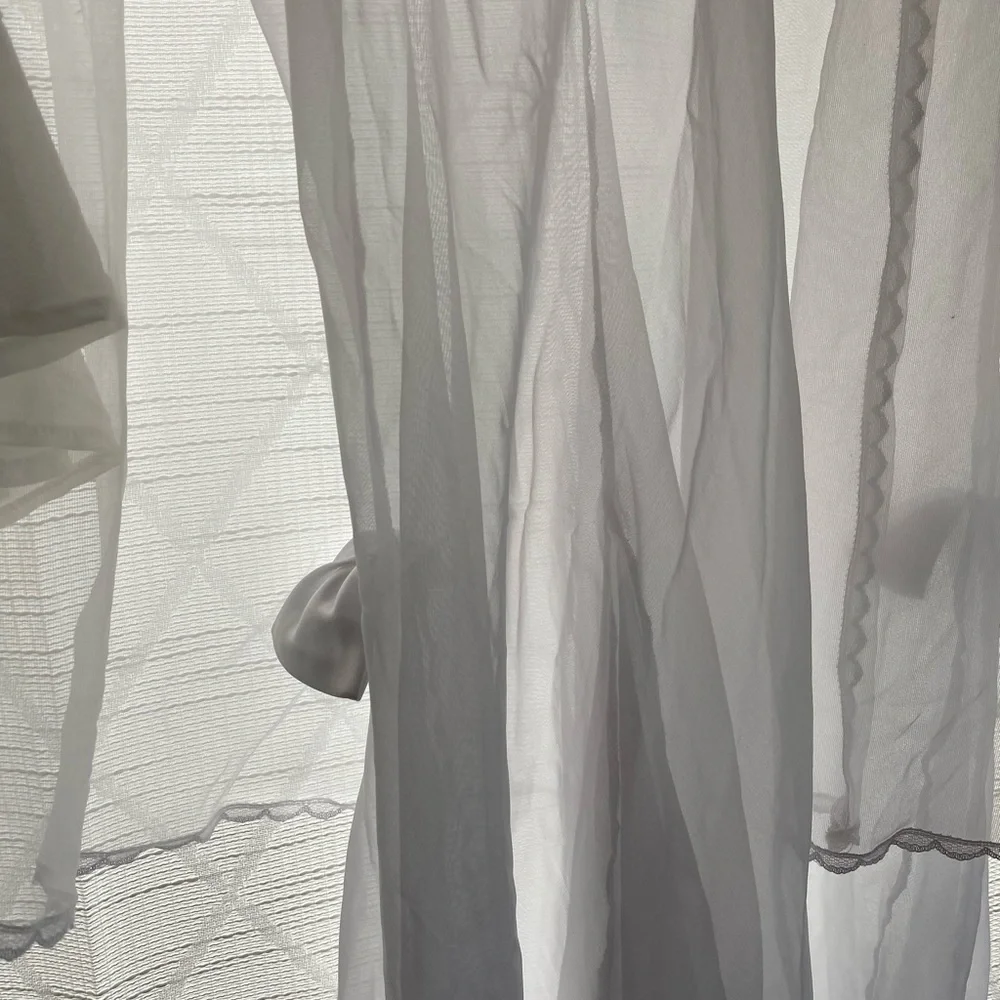 Vintage Style Frederick’s of Hollywood Lingerie Set - Picture 4 of 5